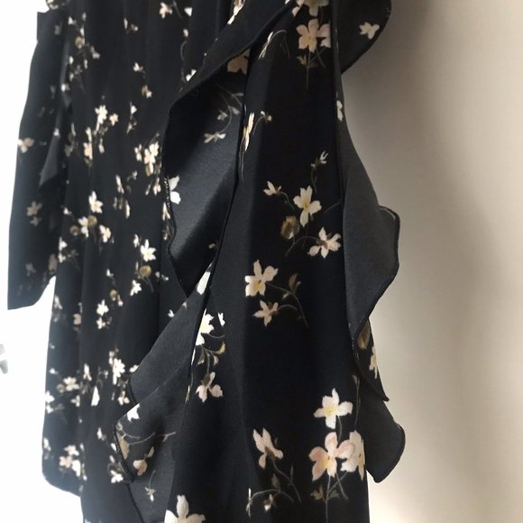 Club Monaco Floral Print Fancy Ruffled sleeves with keyholes Black Dress 00 - Picture 4 of 8